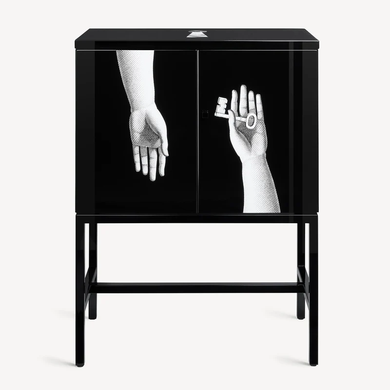 Raised small sideboard Mani con Chiave e Serratura