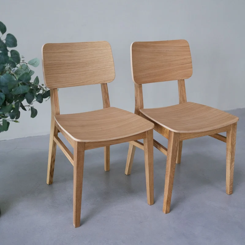 Lot de 2 ou 4 chaises de salle à manger en chêne KODAMA | NordicStory
