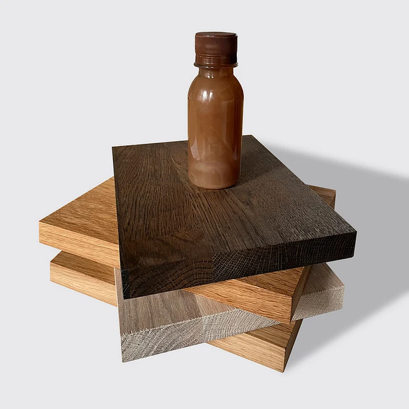 Kit avec huile pour l'entretien des meubles en bois massif