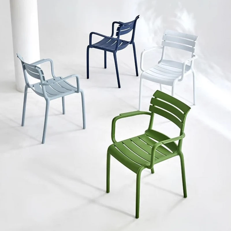 Contemporary Scandinavian Square PP Armrest Backrest Stackable Dining Chair For Dining Room
