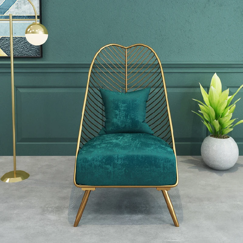 Contemporary Nordic Velvet Upholstered Banana Leaf Metal Frame Accent Chair Backrest For Living Room