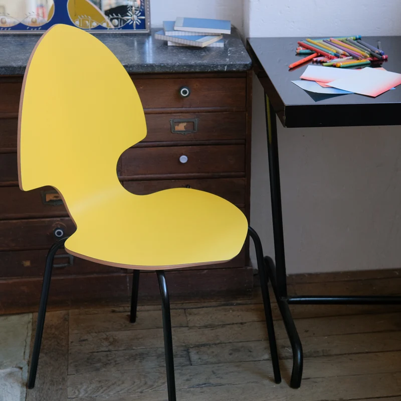 CHAISE LA CAPRICIEUSE, jaune
