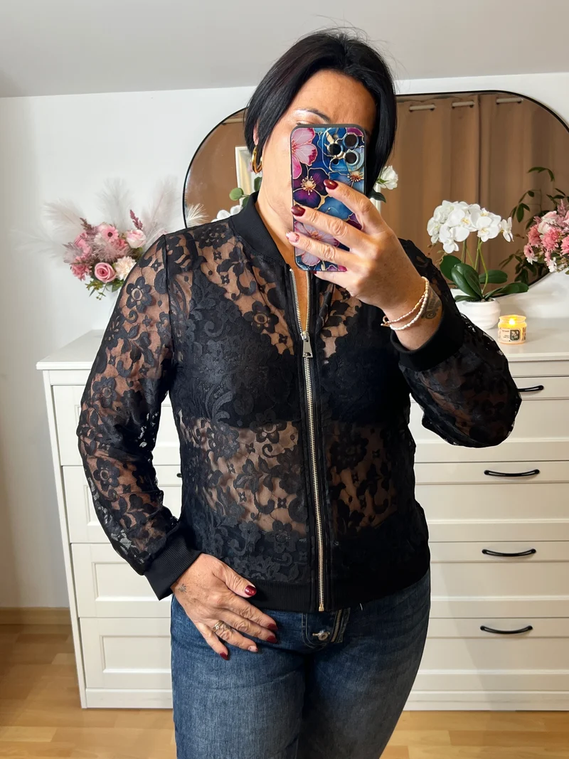 Bombers en Dentelle Chic