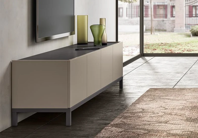 Meuble TV 4 portes effet marbre pieds métal - Kali