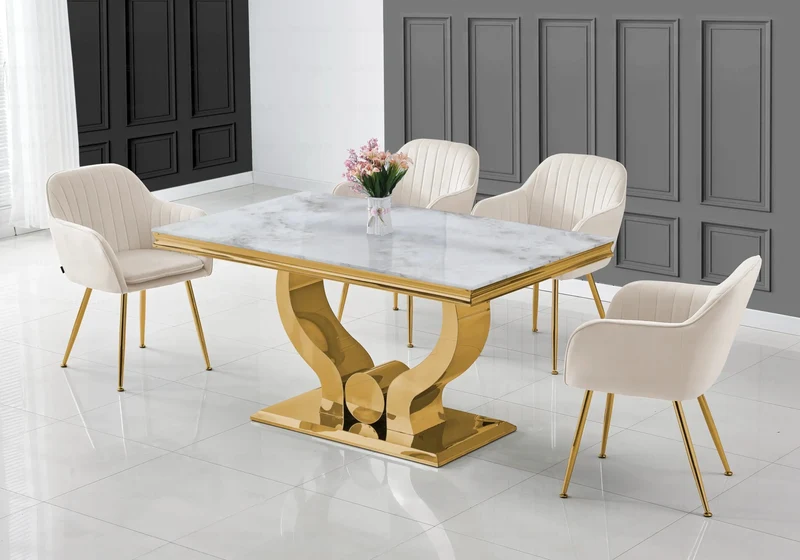 Ensemble table marbre beige et chaises dorés – Omega
