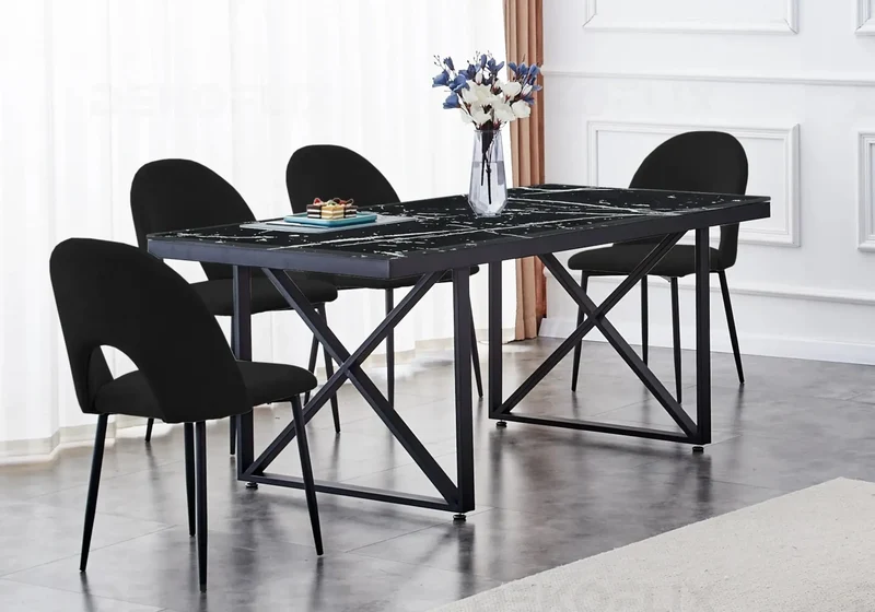 Table marbre noir et chaises noires - Clara