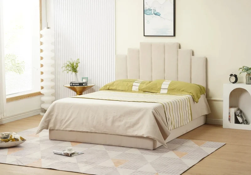Lit capitonné en velours beige - Marla