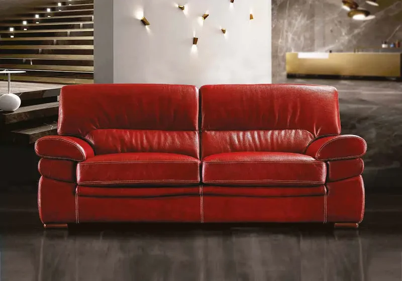 Canapé droit fixe en cuir rouge avec surpiqûres - Leana