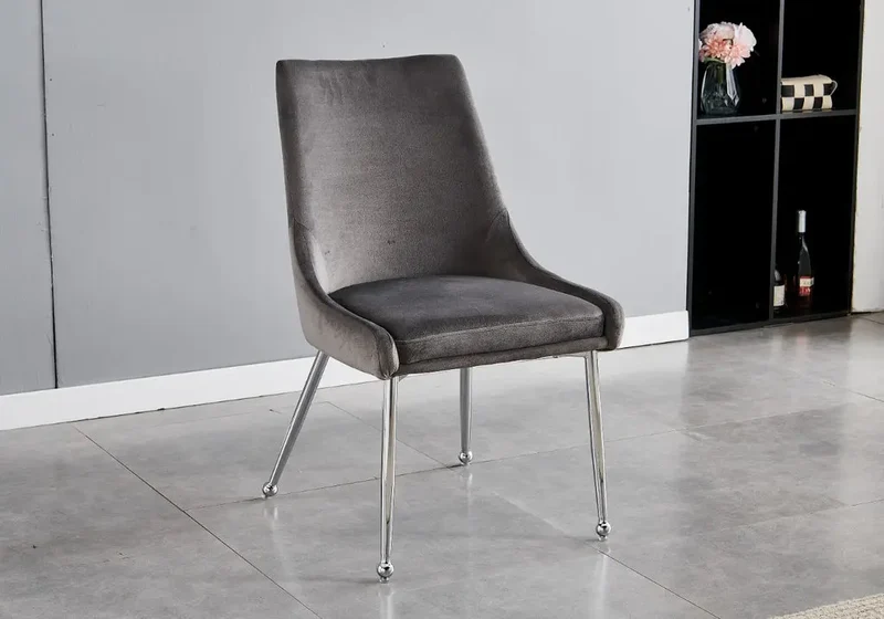 Chaises velours gris à poignée pieds argentés - Gema x4