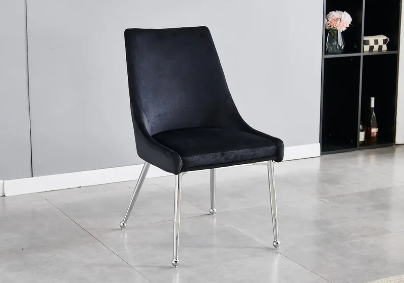 Chaises velours noir à poignée pieds argentés - Gema x4