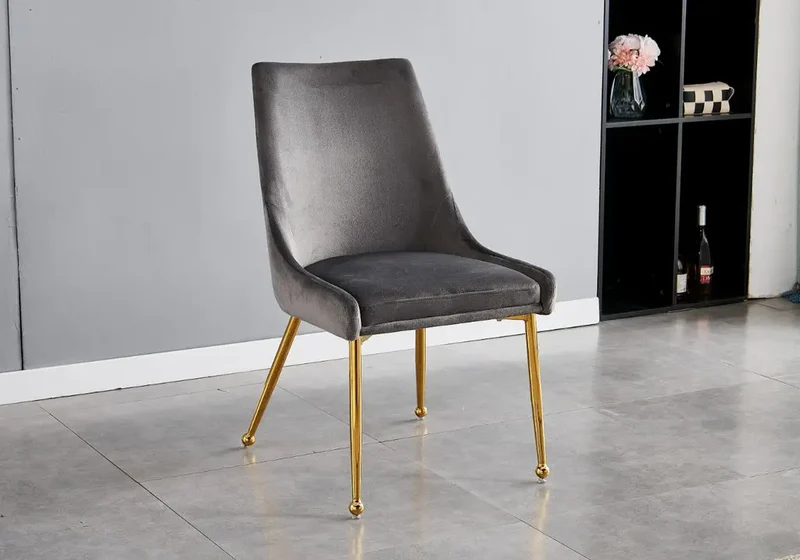 Chaises velours gris à poignée pieds dorés - Gema x4
