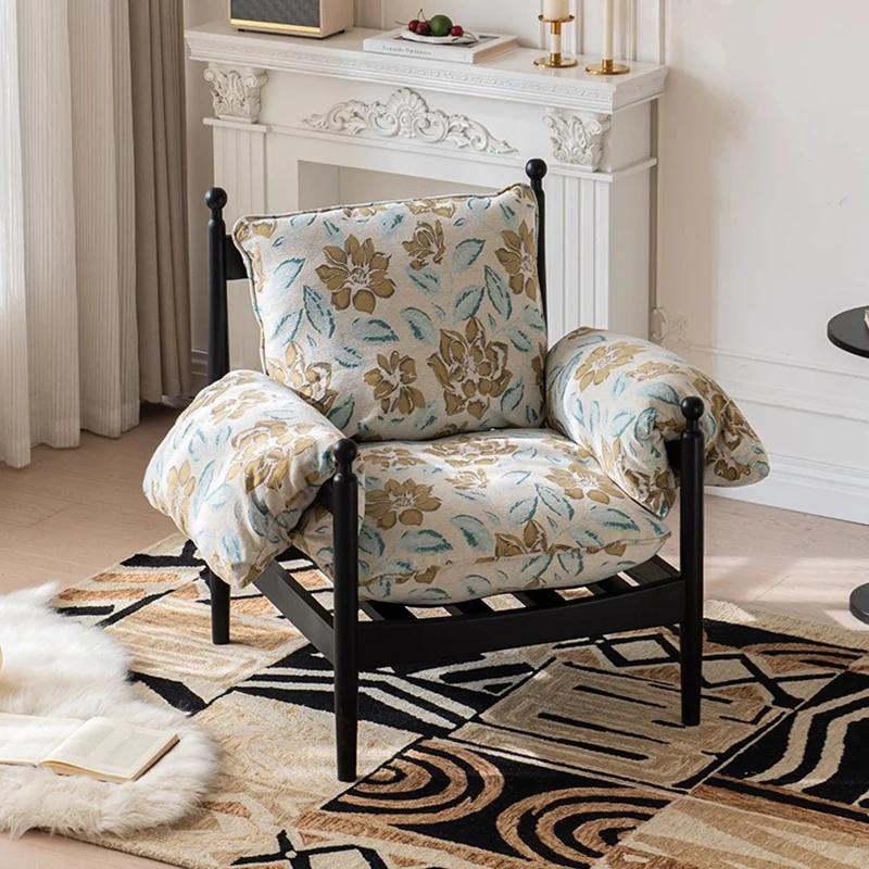 Traditional French Rectangular Fabric Oak Accent Chair Backrest Armrest For Living Room