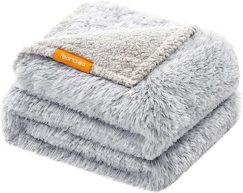 Couverture réversible pour animaux 152 x 127 cm protection canapé ambiance cosy en peluche gris ombré 12_0011946