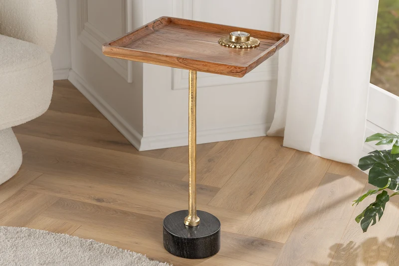 Table d'appoint design TRAYFUL 55cm bois massif d'acacia naturel base marbre noir métal doré