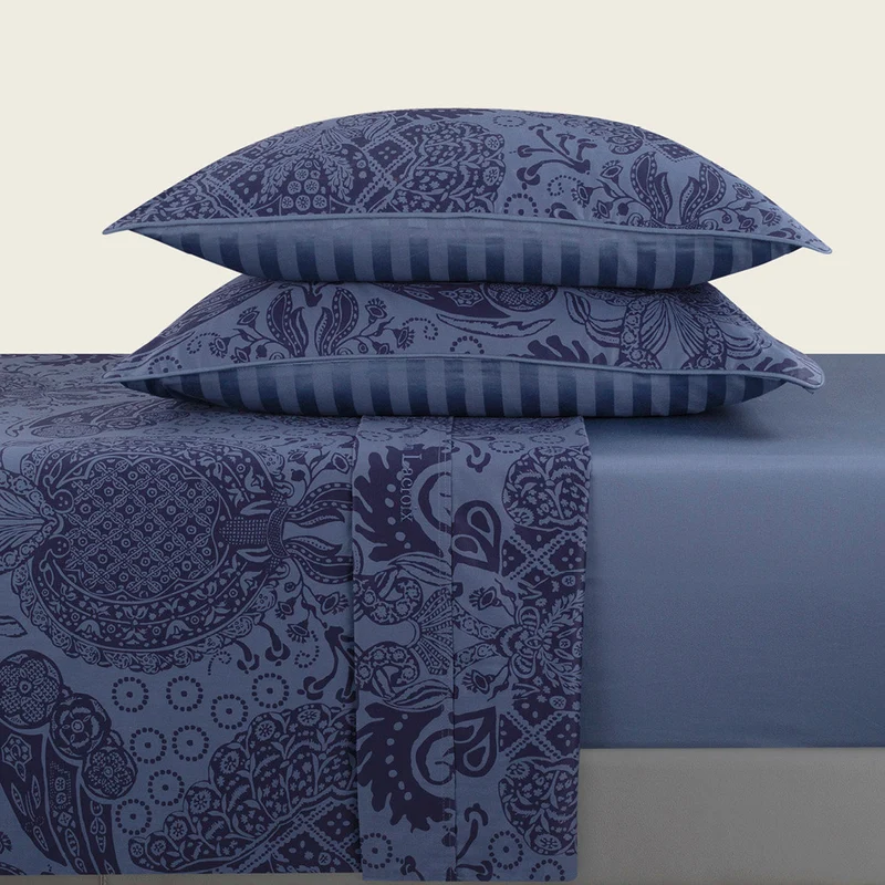 Ensemble de draps : drap-housse, drap plat, taie(s) d'oreiller en satin de coton - dessin Arles bleu