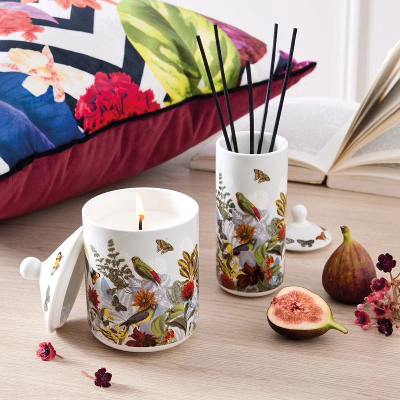 Bougie parfumée en pot de porcelaine - Jardin D'hiver - Figuier - durée de combustion 65h - 315 g