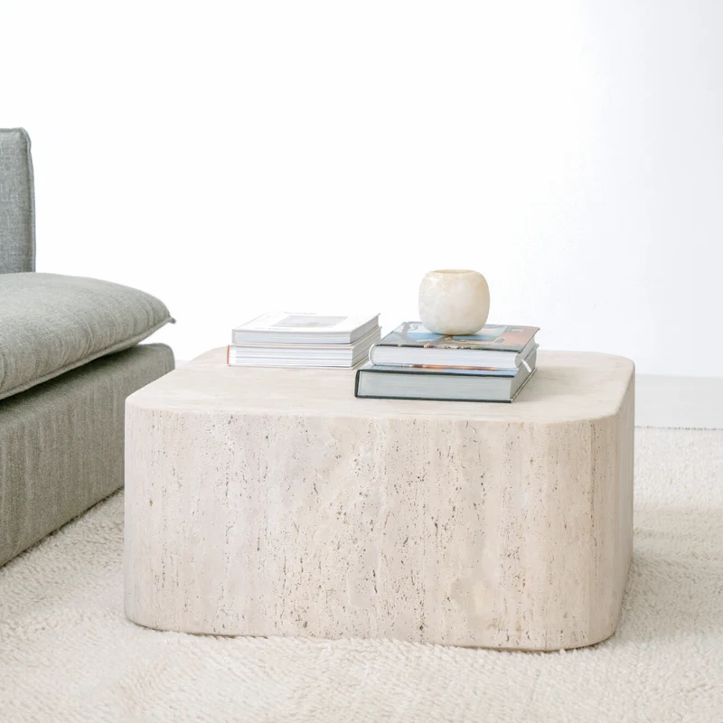 Table basse en travertin Alba - Carrée - 80 cm - Bord arrondi