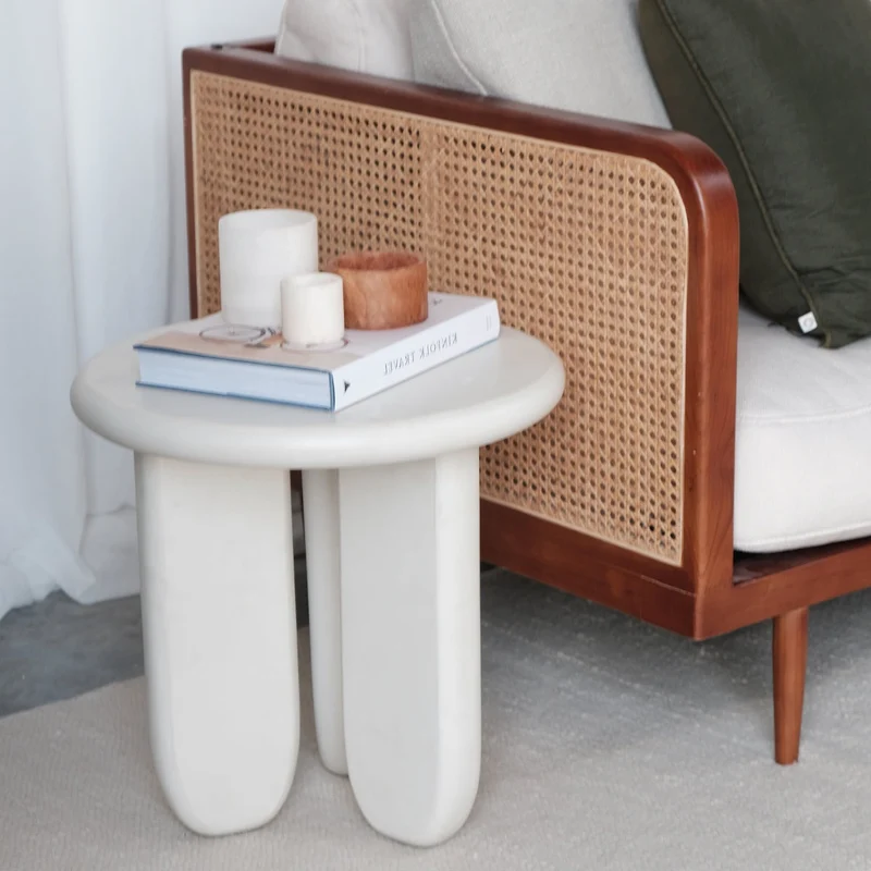 Table d'appoint en microskin - Ido - 45 cm