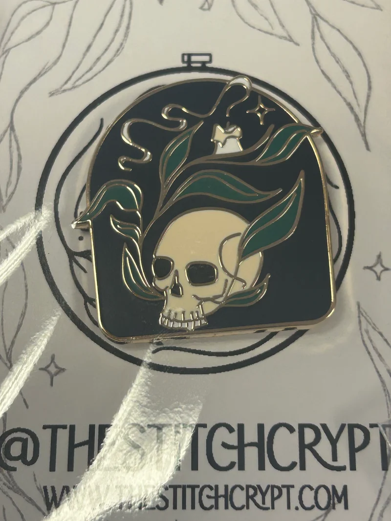 Candle Skull Needle Minder