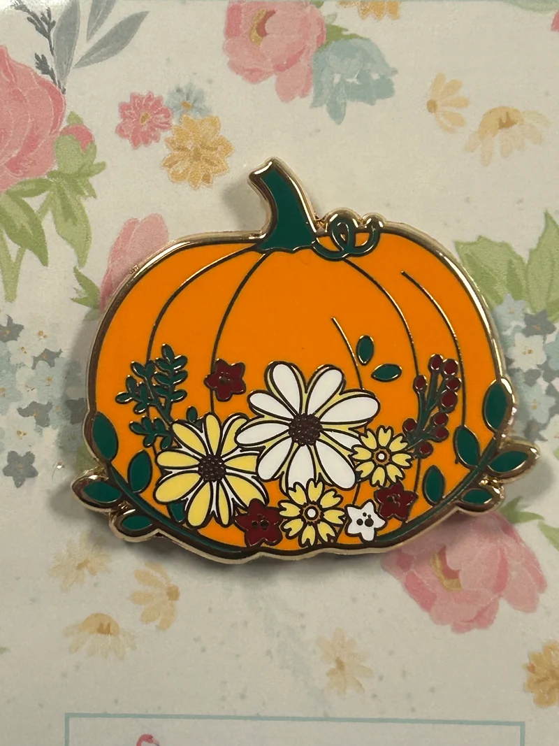 Floral Pumpkin Needle Minder