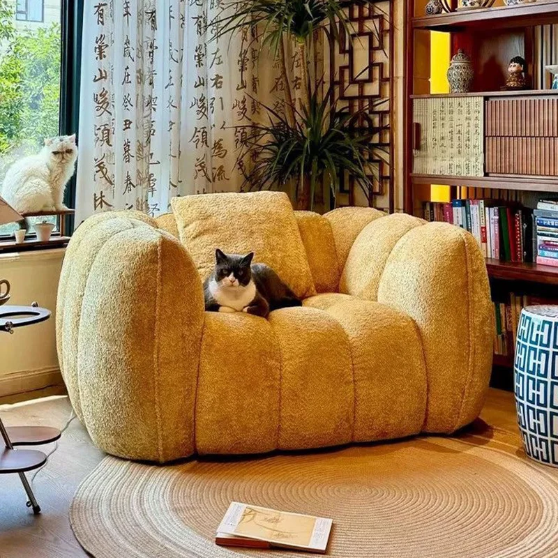 Traditional French Pumpkin-Shaped Alpaca-like Fabric Pine Wood Accent Chair Backrest Armrest For Living Room
