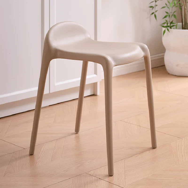 Modern Minimalist Curved PP Plastic Stackable Dining Chair Backless Armless For Dining Room